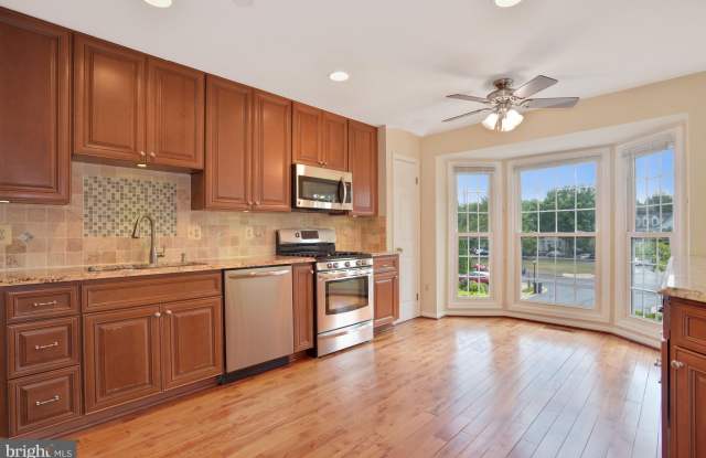 7015 BENTLEY MILL PLACE Gallery 4