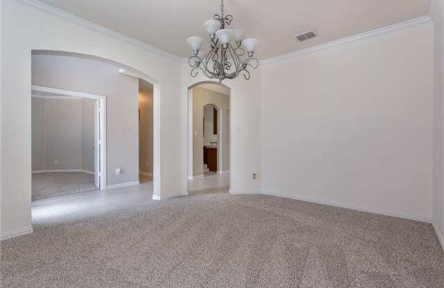 1571 Sweetbriar Drive Gallery 4