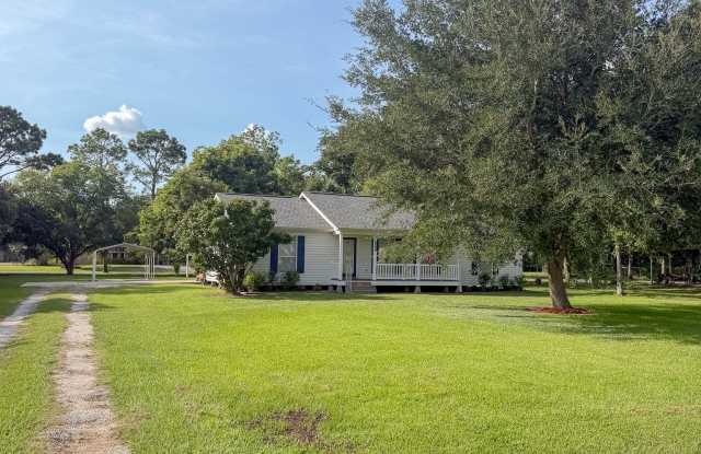3562 Grand Point Highway Gallery 2