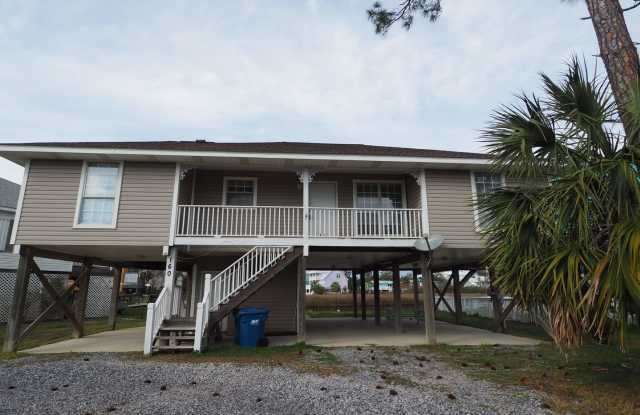 Gorgeous water views just blocks from the beach! photos photos