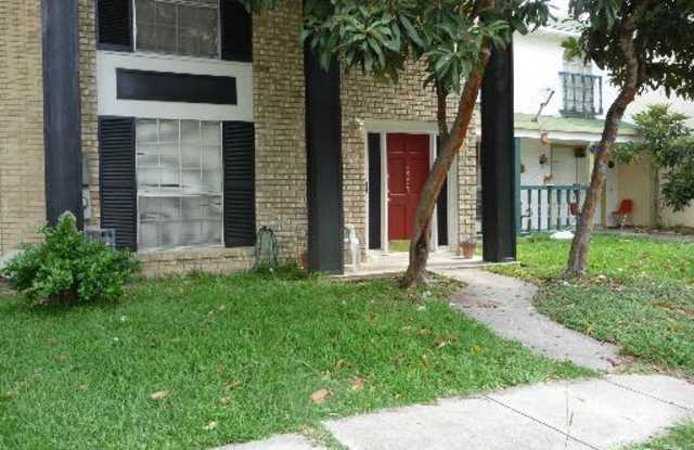 6505 Spring Hurst Dr Gallery 2