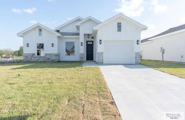 17962 REDWOOD ST lot: # 80 Gallery 1