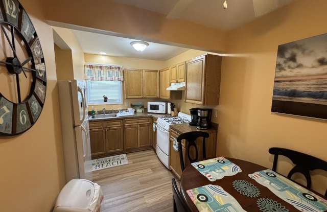 270 Sherman Avenue unit: B photos photos