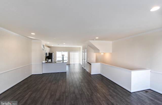206 APSLEY TERRACE Gallery 2