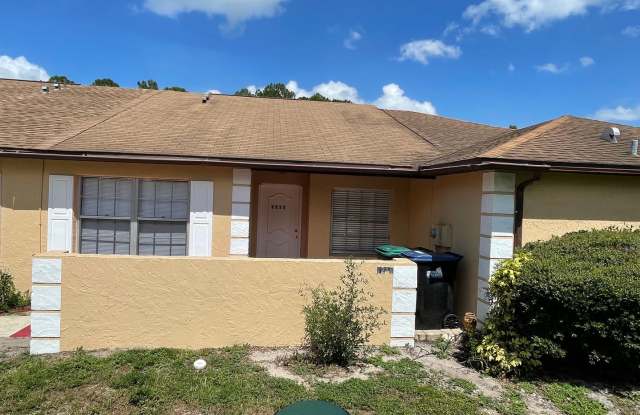 Duplex for lease photos photos