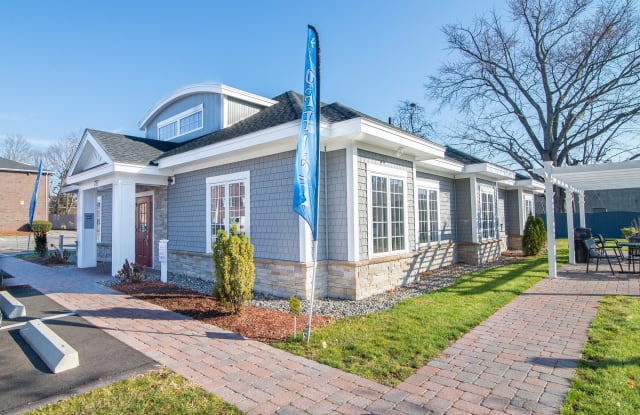Hallmark Village and Northwood Common photos photos