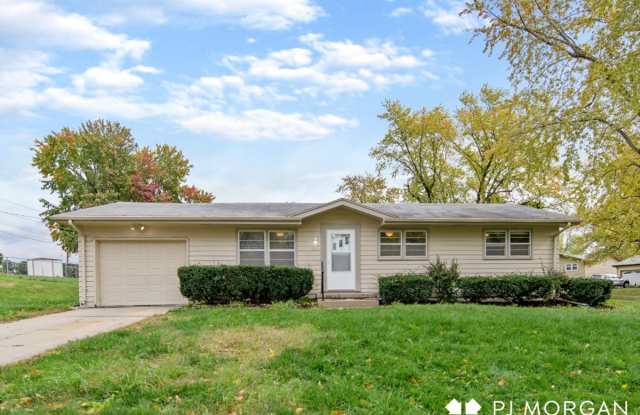 1409 Thomas Drive - 1409 Thomas Drive, Bellevue, NE 68005