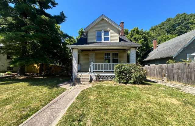 4132 Talbert | 2 BR 1.5 BA - 4132 Talbert Street, Cincinnati, OH 45205