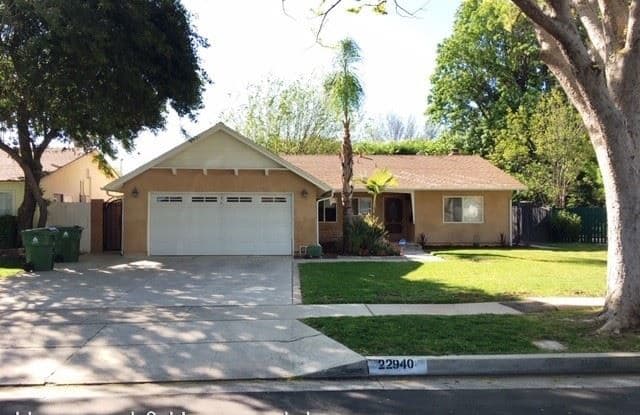 22940 Schoolcraft St. - 22940 Schoolcraft Street, Los Angeles, CA 91307