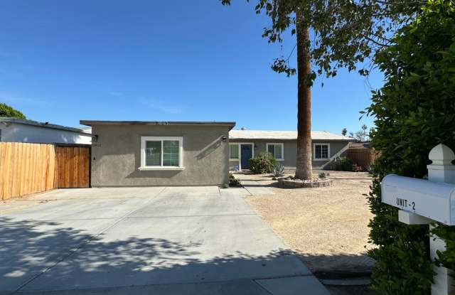 AVAILABLE NOW!! Charming 1 Bed/ 1 Bath Apartment in Palm Desert! photos photos
