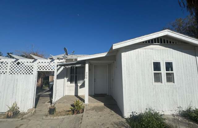 Large Taft Home! photos photos