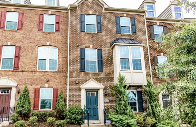 3558 FORT LINCOLN DRIVE NE - 3558 Fort Lincoln Drive Northeast, Washington, DC 20018