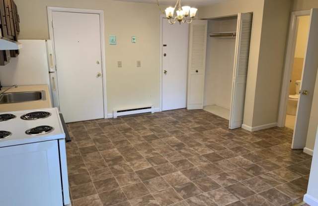 40 Dinan Dr. Gallery 4