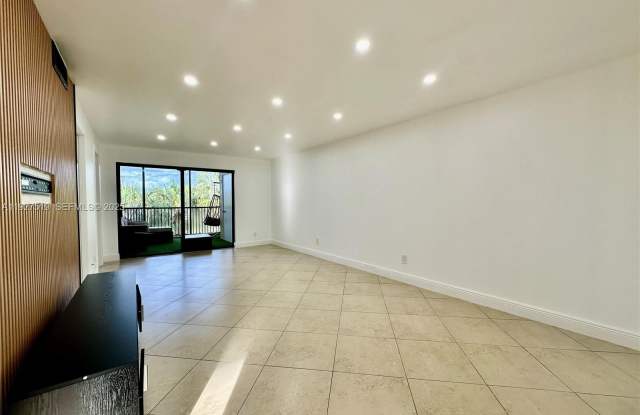 3470 Foxcroft Rd photos photos