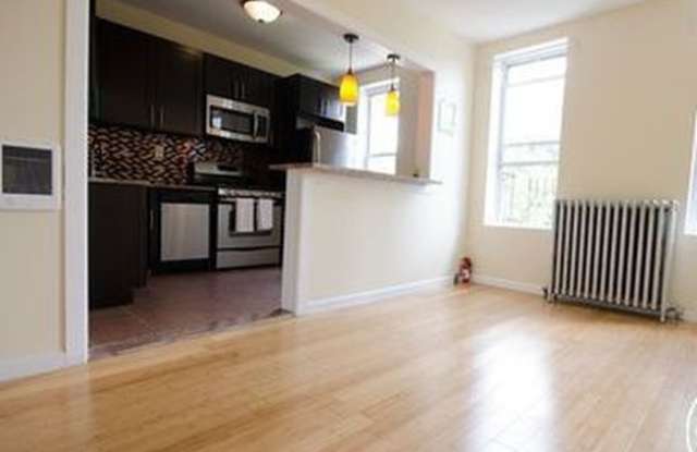 1286 Putnam Avenue Gallery 2