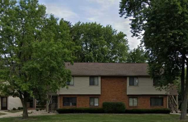 1617 Lyndhurst West - A - 1617 Lyndhurst West Drive, Savoy, IL 61874 1617 Lyndhurst West - A - 1617 Lyndhurst West Drive, Savoy, IL 61874