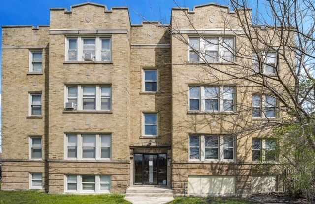 2749 N Kilbourn Avenue photos photos