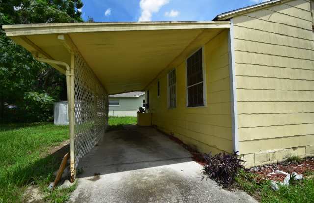 1239 Oakhill Street Gallery 2