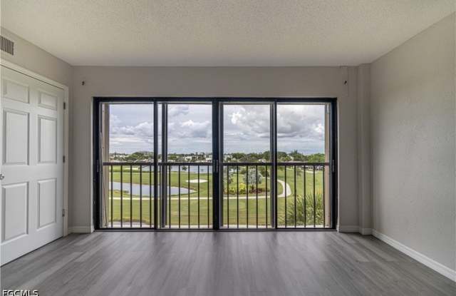 7410 Lake Breeze Drive Gallery 2