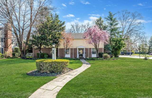 1 Prospect Avenue - 1 Prospect Avenue, Garden City, NY 11530