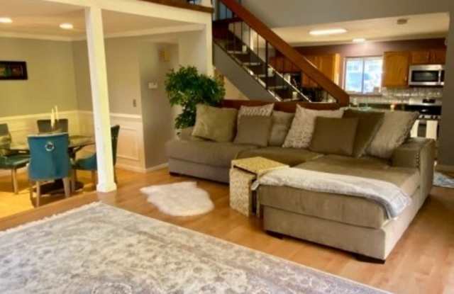 20 Kingsberry Dr Gallery 2
