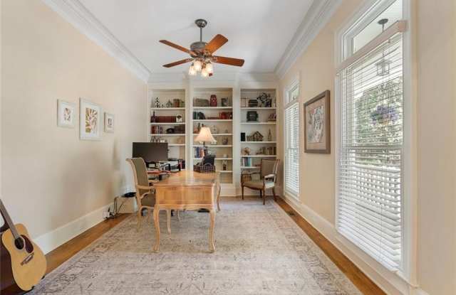 3698 Lakeview Drive Gallery 4