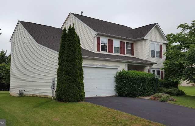 20010 FARMINGDALE CT Gallery 1