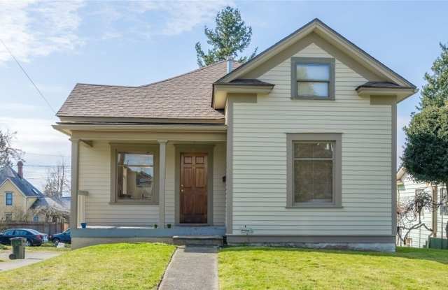 6 bedroom, 3 bath near Downtown Bellingham! photos photos