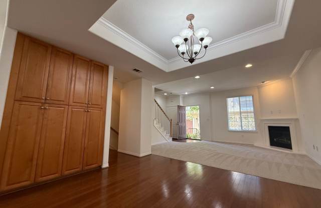 3-Bedroom Townhome in Gated Bay Harbor – Available After 6/28! photos photos