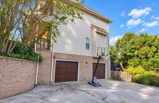 136 STERLING GATE DRIVE Gallery 2
