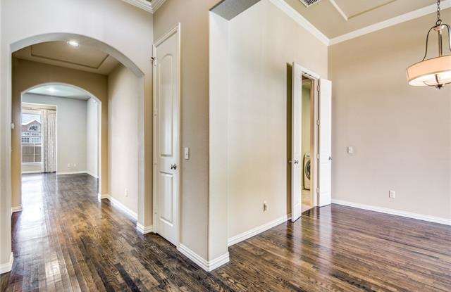 10609 Wilton Drive Gallery 2