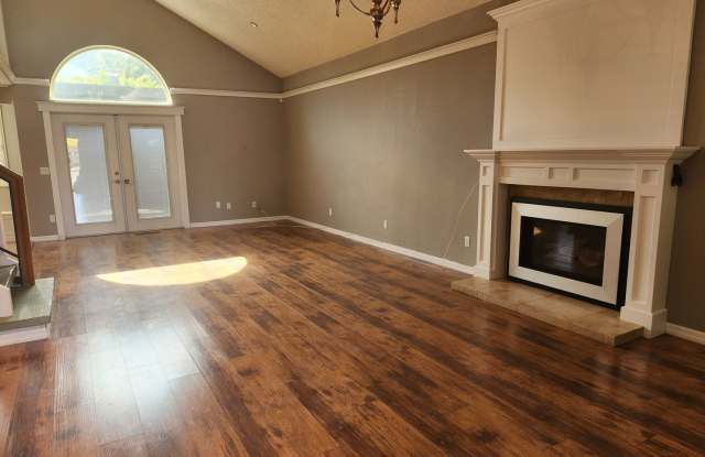 3 bedroom, 2.5  bathroom Single Family home in Rohnert Park Gallery 3