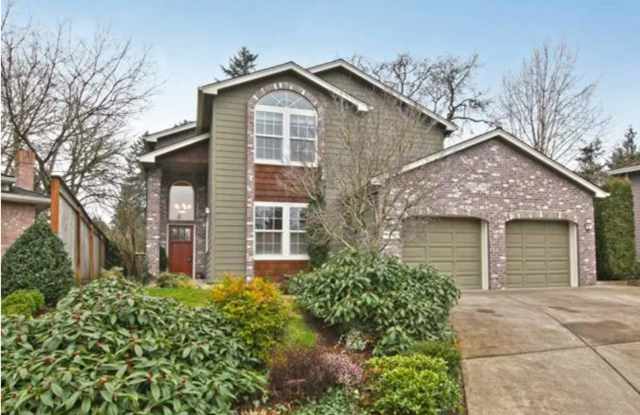 This Beautiful Updated Lake Oswego Home in a Spectacular Setting in the Heart of Lake Oswego is Coming Soon! photos photos