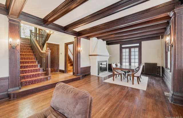 397 Split Rock Road Gallery 4