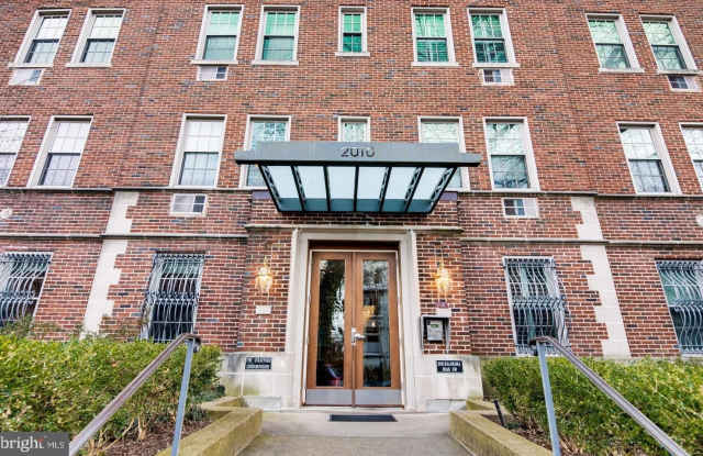 2010 KALORAMA Road NW unit: 402 photos photos