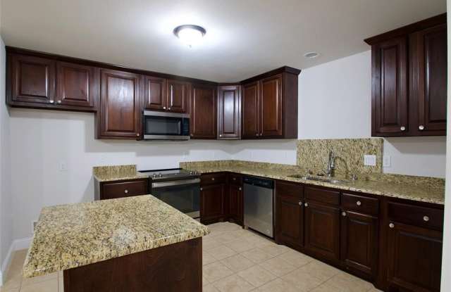 4702 Mariner Drive Gallery 3