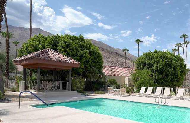 Beautifully Furnished Condo with Mountain Views photos photos