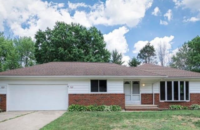 6437 Woodbury Dr - 6437 Woodbury Drive, Solon, OH 44139