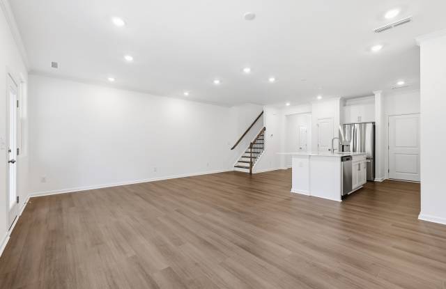 216 Deercroft Drive - 1 Gallery 4
