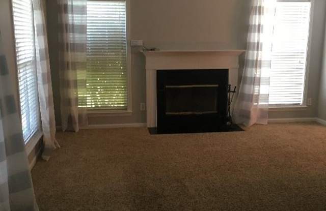 8656 Brook Glen Ln Gallery 2