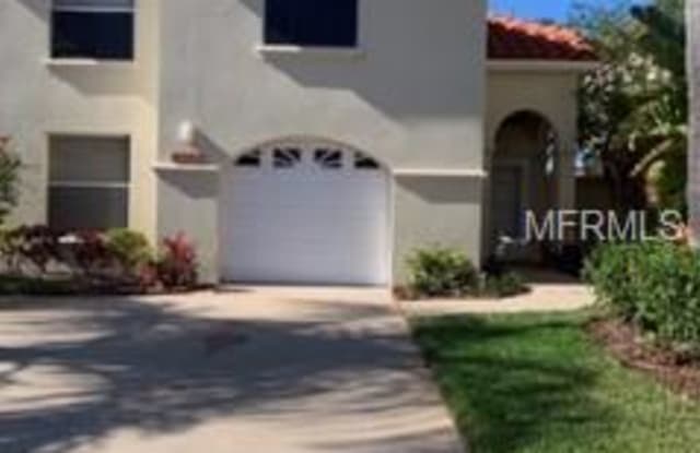 6108 MIRADA CIR - 6108 Mirada Circle, St. Petersburg, FL 33715