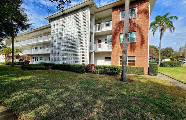 5155 9TH AVENUE N - 5155 9th Avenue North, St. Petersburg, FL 33710
