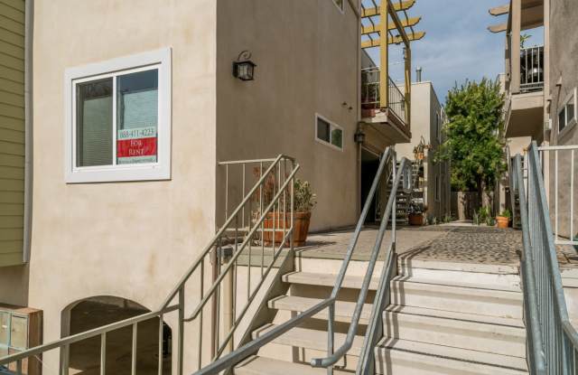Beautiful Del Mar Condo  Beach Living in Del Mar!!!! Newly Remodeled Bathroom Gallery 4