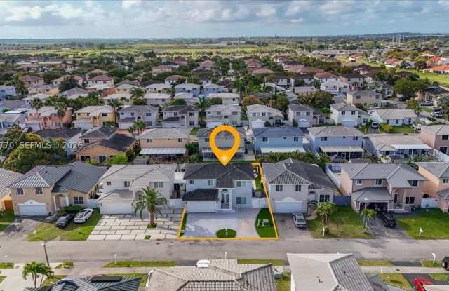 12138 SW 250th Ter Gallery 4