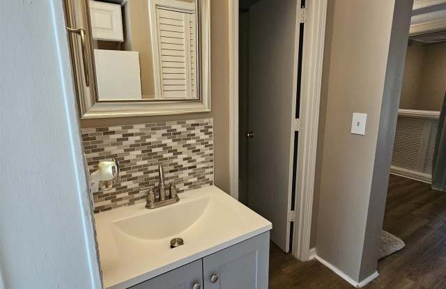 610 Putters Ln. Gallery 4