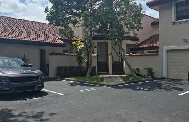 8953 W SUNRISE Boulevard Gallery 1