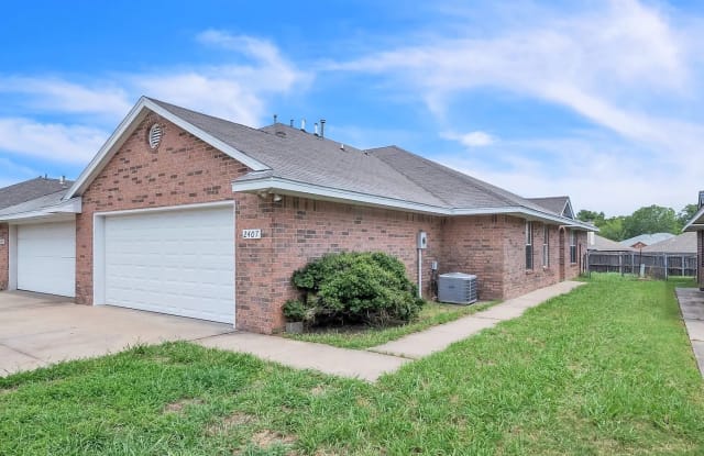 2407 North Glenwood Drive photos photos