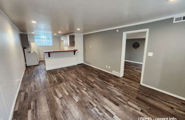 207 Harrison Avenue - B photos photos