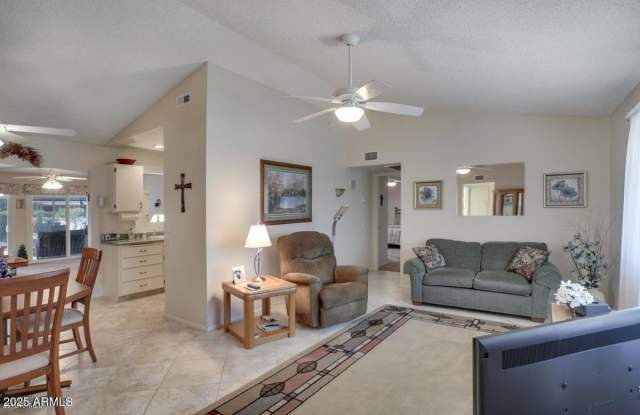 12607 W CRYSTAL LAKE Drive Gallery 4