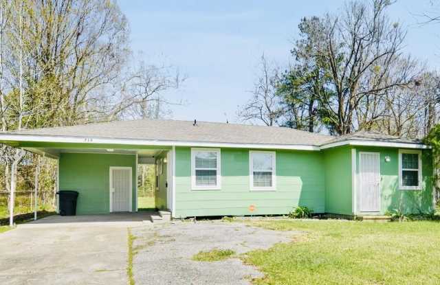 715 Central Road photos photos